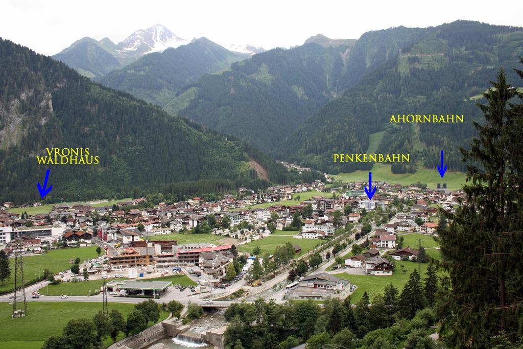 Vronis Waldhaus Adults Only Aparthotel Mayrhofen Exterior foto
